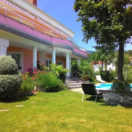Amelie Apartament *